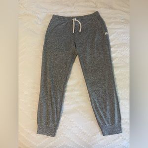 Vuori joggers